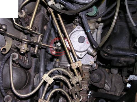 65 mercedes injection pump idle screw touched while running|mercedes injection pump adjustment.